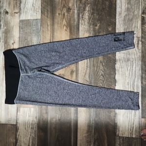 Vs pink yoga pants